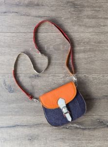 Multi Coloured Oval Recycled Leather Shoulder Bag 20 x 17cm - 100% Leather